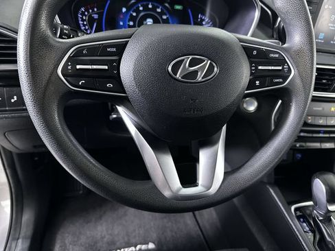Used 2020 Hyundai Santa Fe SEL FWD image 11