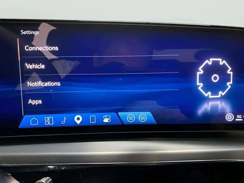 Used 2025 Cadillac Lyriq Luxury RWD image 47