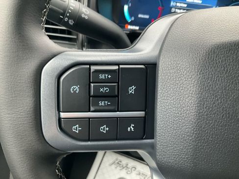 New 2026 Ford F250 Lariat w/ Black Appearance Package image 19