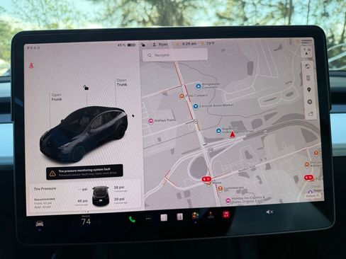 Used 2021 Tesla Model Y Performance image 26