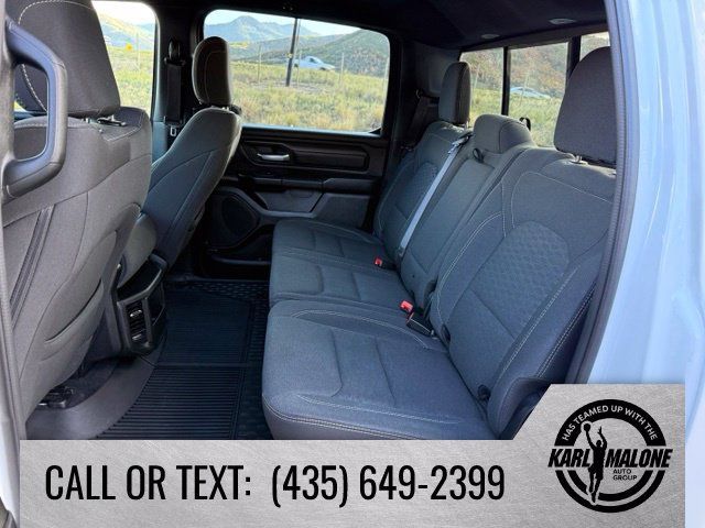 Used 2025 RAM 1500 Warlock AWD/4WD image 28