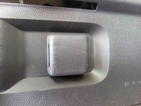 Certified 2023 Buick Envision Essence image 8