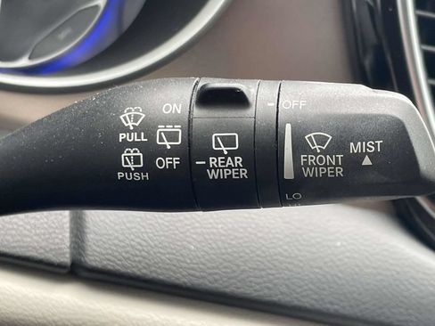 Certified 2018 Chrysler Pacifica Touring Plus FWD image 32