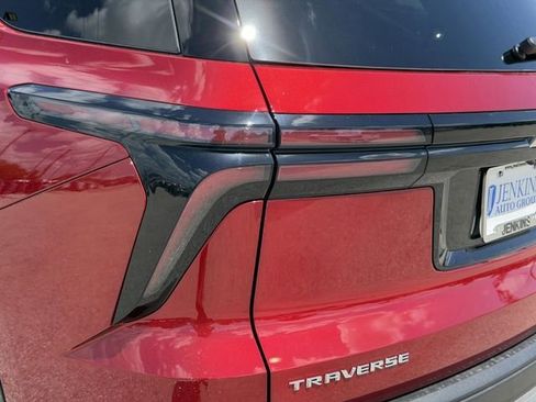 New 2026 Chevrolet Traverse LT FWD image 36