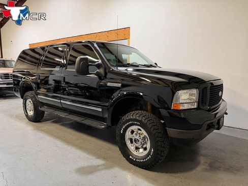 Used 2002 Ford Excursion Limited AWD/4WD image 4
