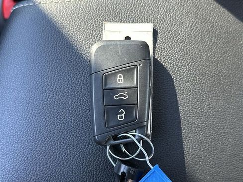 Used 2023 Volkswagen Taos S image 32