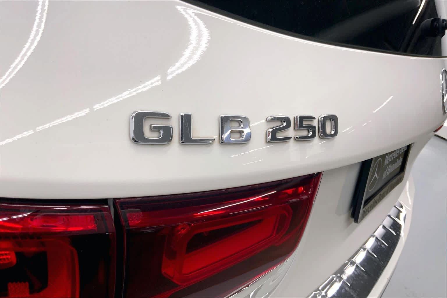 Used 2023 Mercedes-Benz GLB 250 image 14