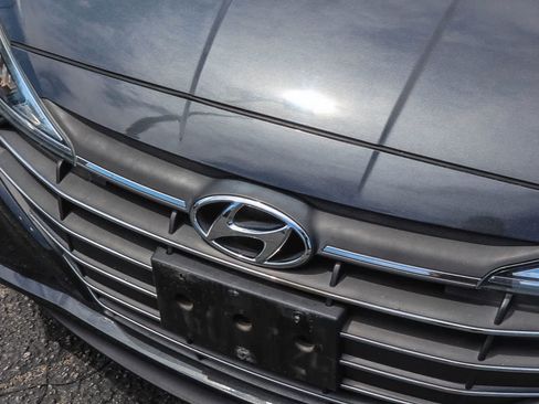 Used 2020 Hyundai Elantra Value Edition w/ Cargo Package (C1) FWD image 14