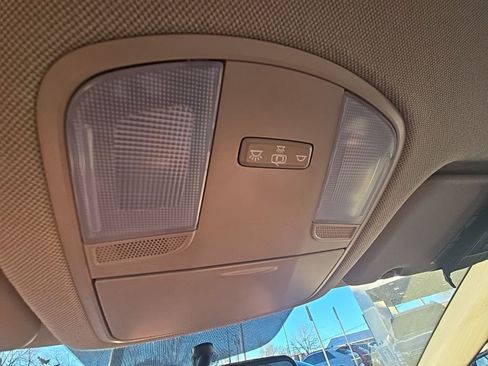 Used 2018 Hyundai Elantra SE w/ Cargo Package image 14