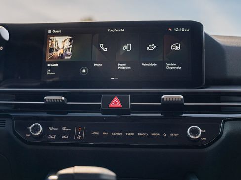 New 2026 Kia Sportage EX FWD image 28