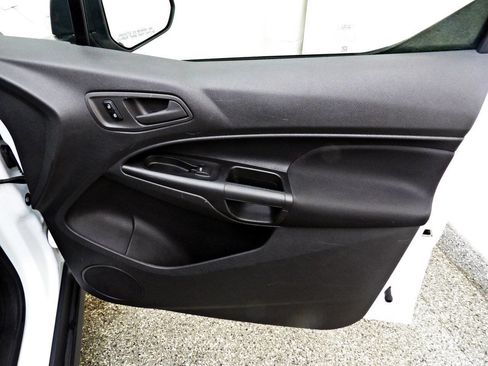 Used 2015 Ford Transit Connect XL image 9