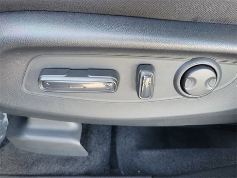 Certified 2025 Honda CR-V Sport image 18