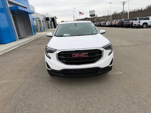 Used 2018 GMC Terrain SLE w/ Driver Convenience Package image 8