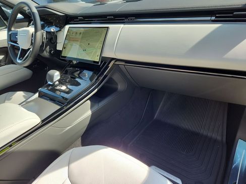New 2026 Land Rover Range Rover Sport SE AWD/4WD image 28