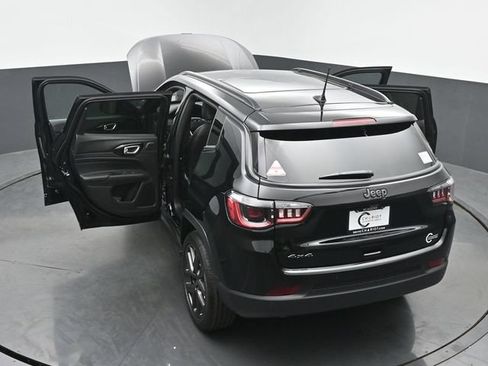 New 2026 Jeep Compass Limited w/ Sun, Sound & Navigation Group AWD/4WD image 67