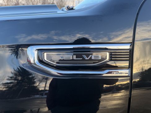 Used 2022 GMC Sierra 1500 SLE image 23