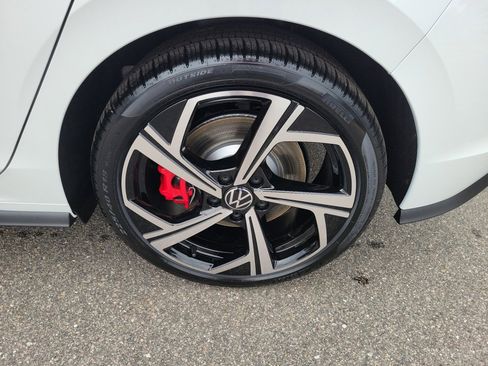 New 2026 Volkswagen GTI SE image 23