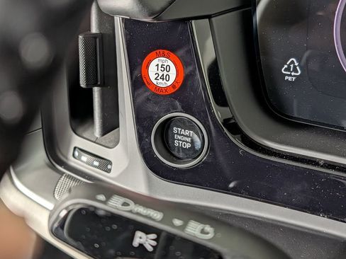 New 2026 Porsche Cayenne Coupe image 35