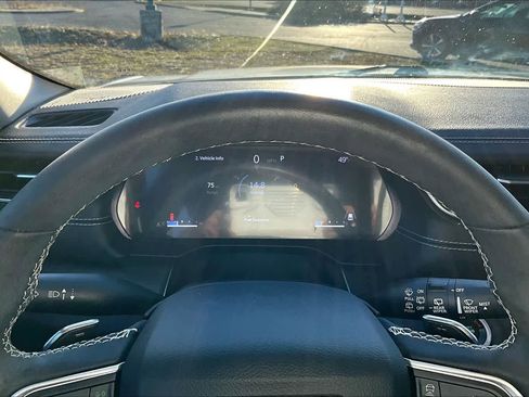 Used 2023 Jeep Grand Cherokee L Limited image 18