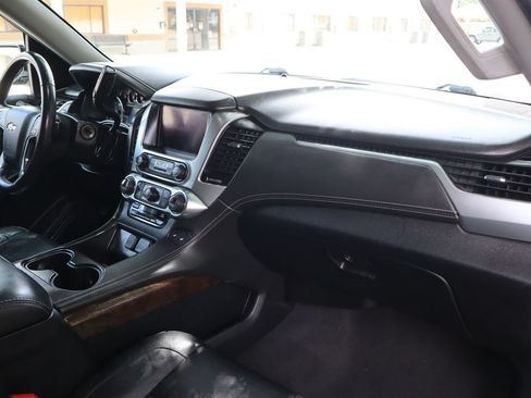 Used 2020 Chevrolet Tahoe LT AWD/4WD image 17