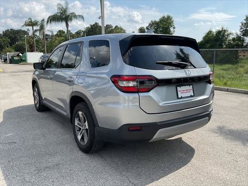 Used 2023 Honda Pilot EX-L image 4