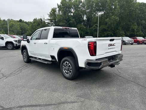 New 2026 GMC Sierra 2500 SLT w/ SLT Premium Package AWD/4WD image 10