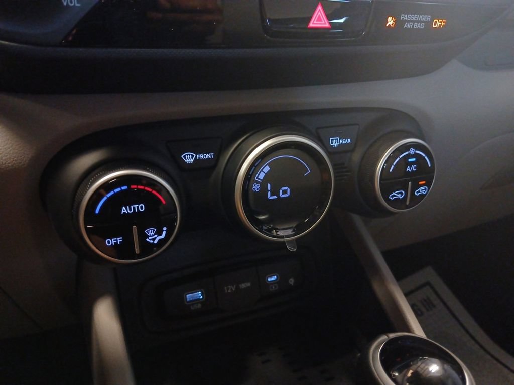 New 2026 Hyundai Venue SEL FWD image 17