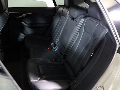 Used 2023 Audi Q8 Premium w/ Convenience Package AWD/4WD image 13