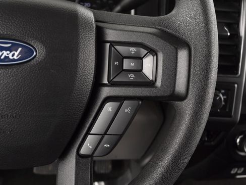 Used 2018 Ford F250 XLT w/ XLT Premium Package image 16