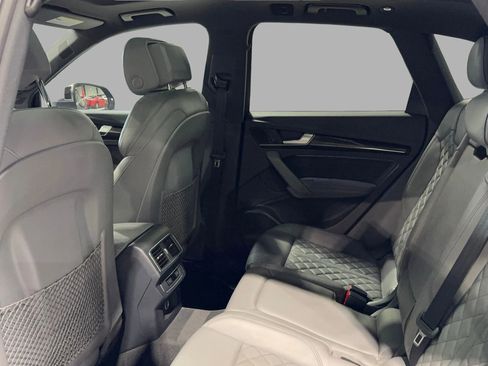 Used 2018 Audi SQ5 Premium Plus w/ Navigation Package image 26