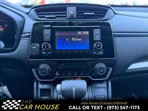 Used 2017 Honda CR-V LX image 28