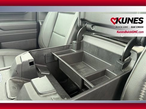 Used 2024 GMC Sierra 1500 Denali AWD/4WD image 19