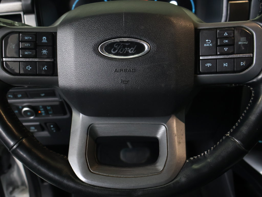Used 2022 Ford F150 Lariat w/ Equipment Group 502A High AWD/4WD image 18