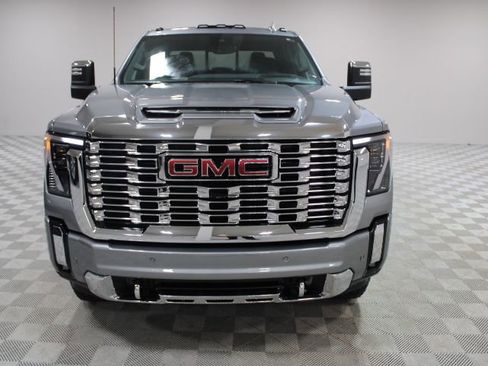 New 2026 GMC Sierra 2500 Denali w/ Denali Reserve Package image 7