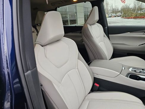 New 2026 INFINITI QX60 Luxe w/ Cargo Package image 12