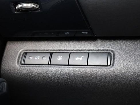 Certified 2025 Nissan Pathfinder SV AWD/4WD image 20