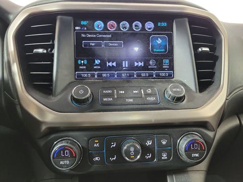 Used 2017 GMC Acadia Denali w/ Technology Package image 19
