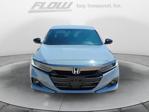 Used 2022 Honda Accord Sport image 3