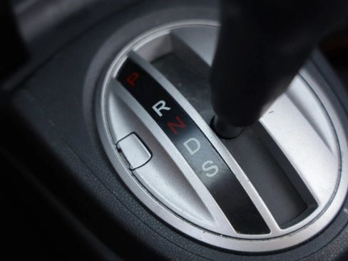 Used 2011 Honda Fit Sport image 34