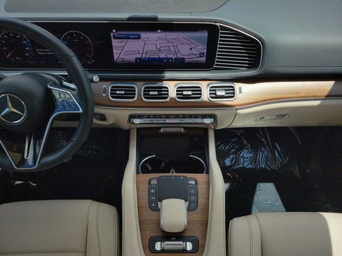 Certified 2024 Mercedes-Benz GLS 450 4MATIC image 14