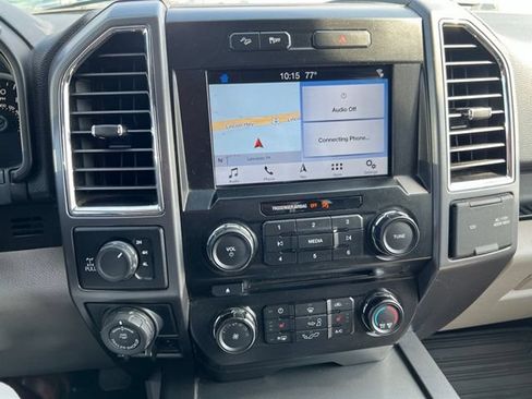 Used 2016 Ford F150 XLT w/ Equipment Group 302A Luxury AWD/4WD image 12