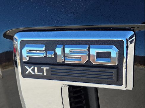 Certified 2022 Ford F150 XLT image 9