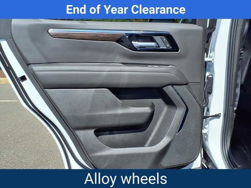 New 2025 Chevrolet Tahoe LS image 26