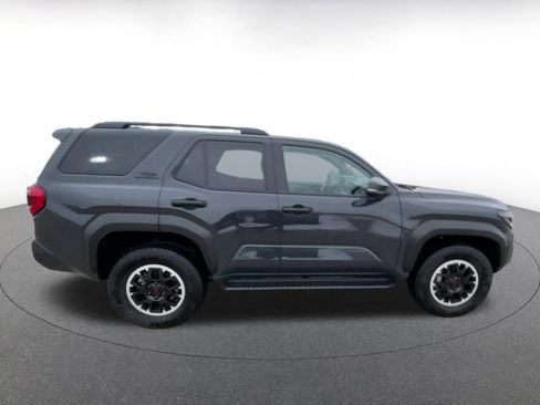 Used 2025 Toyota 4Runner TRD Off-Road image 16