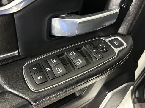 Used 2019 RAM 2500 Laramie AWD/4WD image 15