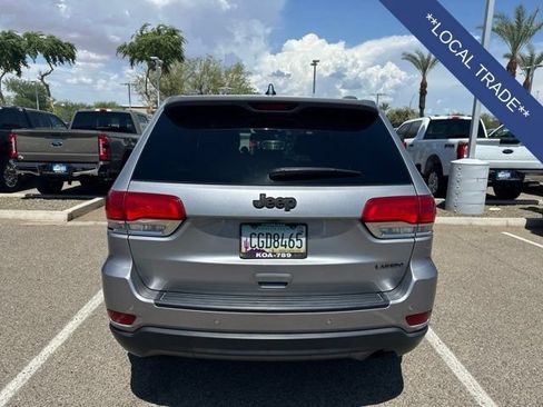 Used 2018 Jeep Grand Cherokee Laredo RWD image 5