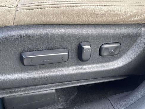 Used 2015 Honda CR-V Touring image 7