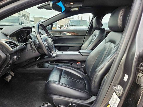 Used 2019 Lincoln MKZ Reserve image 18