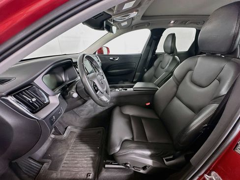 Used 2019 Volvo XC60 T6 Inscription w/ Protection Package Premier AWD/4WD image 13