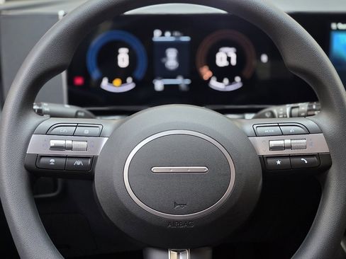 New 2026 Hyundai Tucson SE image 21